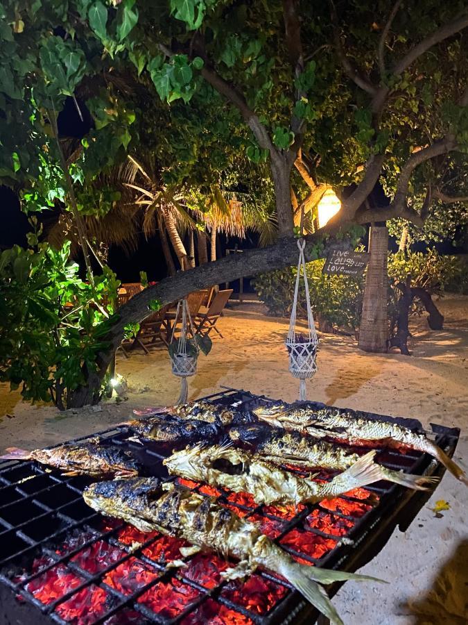 Samura Maldives Guest House Thulusdhoo Exterior foto