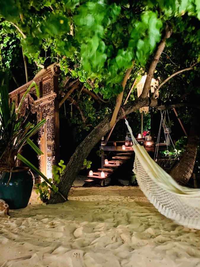 Samura Maldives Guest House Thulusdhoo Exterior foto